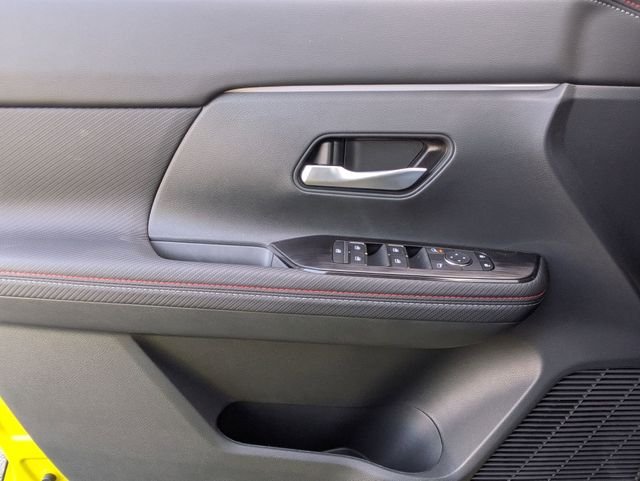 2025 Nissan Kicks SR - Photo 18