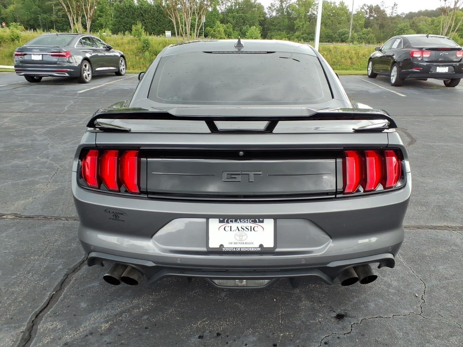 Used 2021 Carbonized Gray Metallic Ford GT Premium image 11