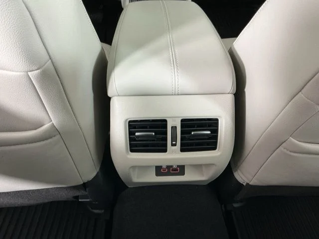 Used 2021  Nissan 2.5 Platinum image 26