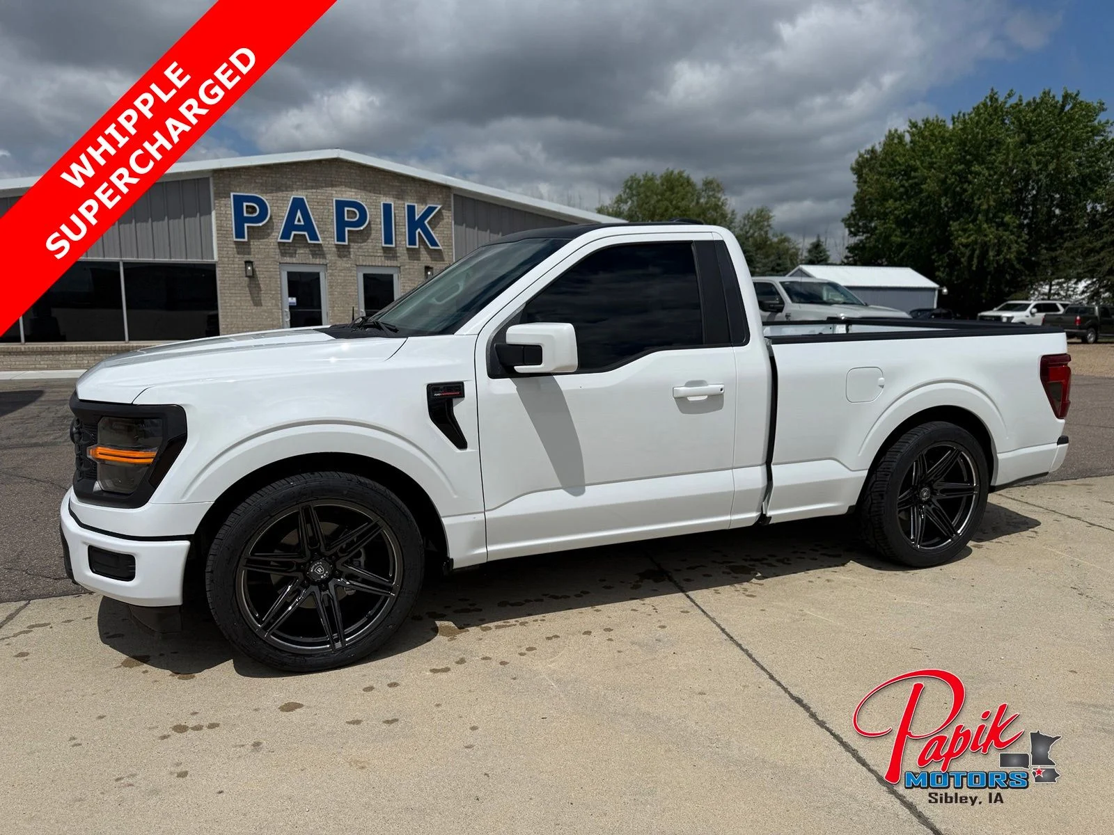 New 2026 Oxford White Ford XL image 1