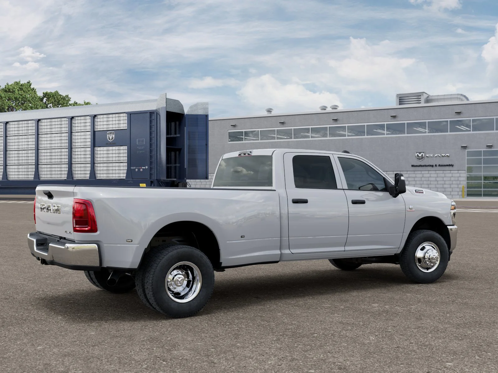 New 2026 Bright White Clear-Coat Exterior Paint RAM Tradesman image 4