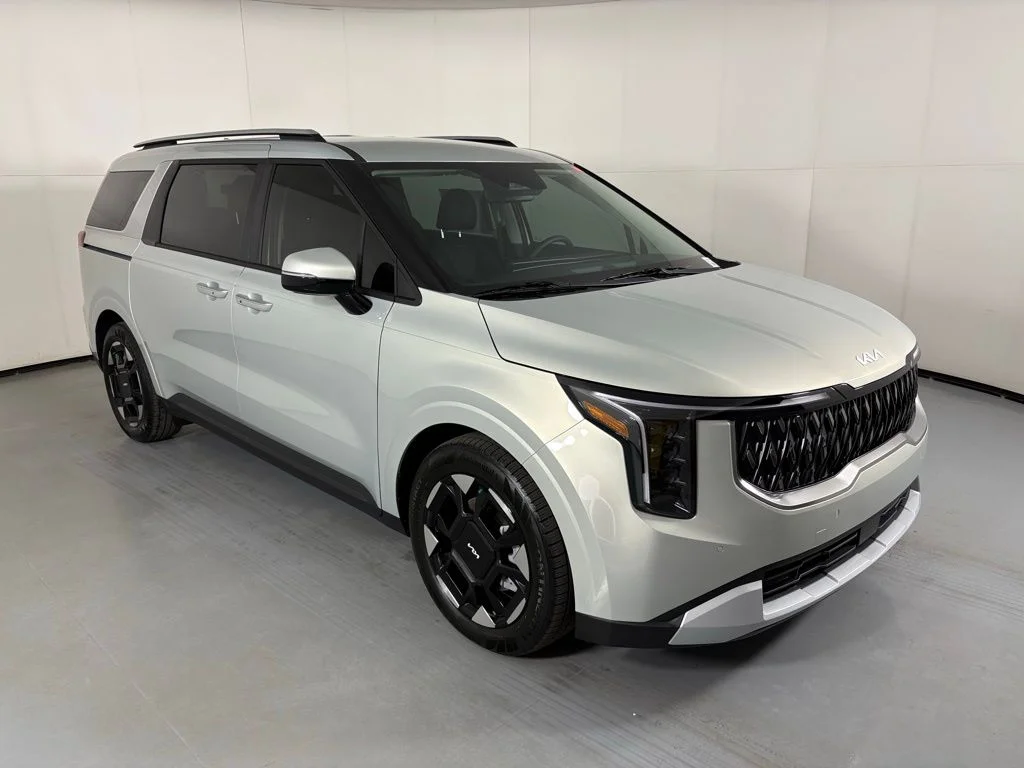 New 2026 White Kia EX image 2