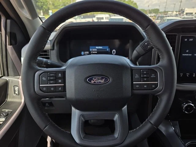 New 2026 Carbonized Gray Metallic Ford XLT image 47