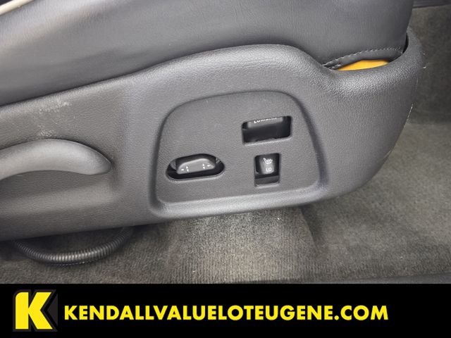 Used 2007 White Hummer Base image 30