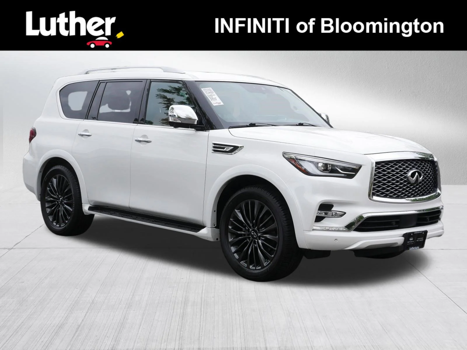 2023 INFINITI QX80 Sensory 4WD's photo