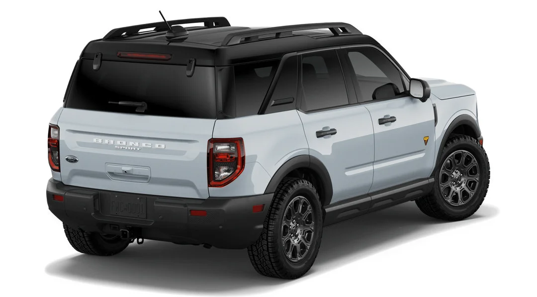 New 2026 Space White Metallic Ford Badlands image 3