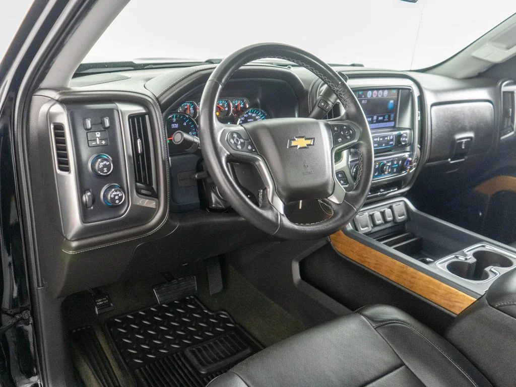 Used 2017 Black Chevrolet LTZ image 13