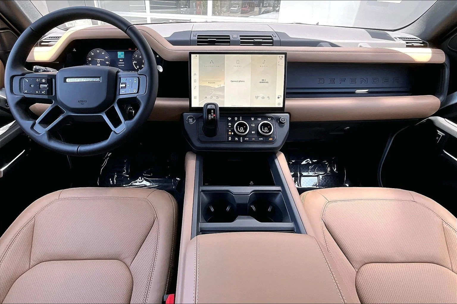 New 2026 Fuji White Land Rover S image 5