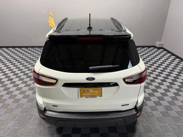 Used 2022 White Ford SES image 12