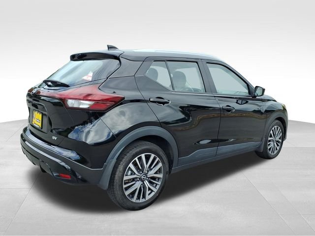 Used 2023 Black Nissan SV image 13
