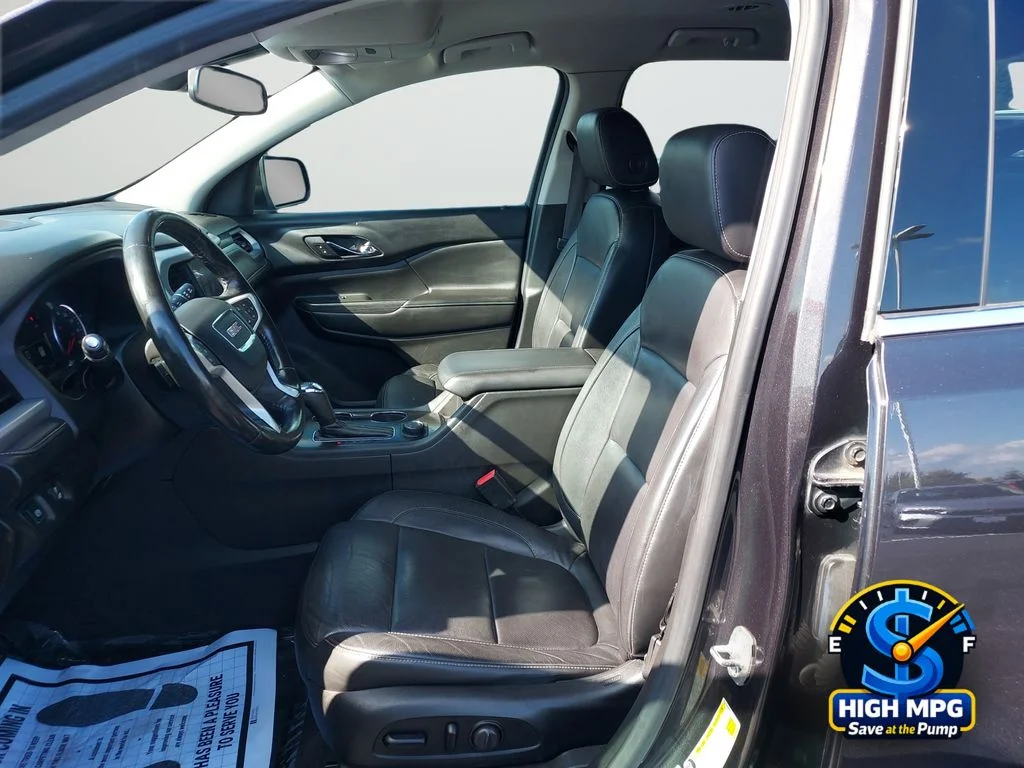 Used 2017 Silver GMC SLT-2 image 30