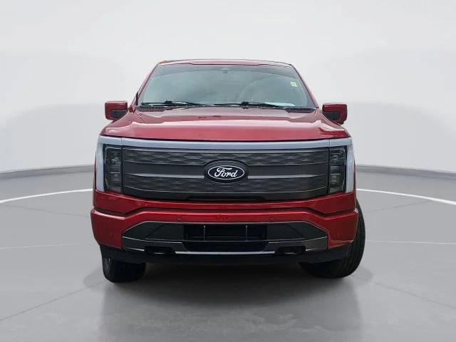 Used 2024 Red Ford Lariat image 8