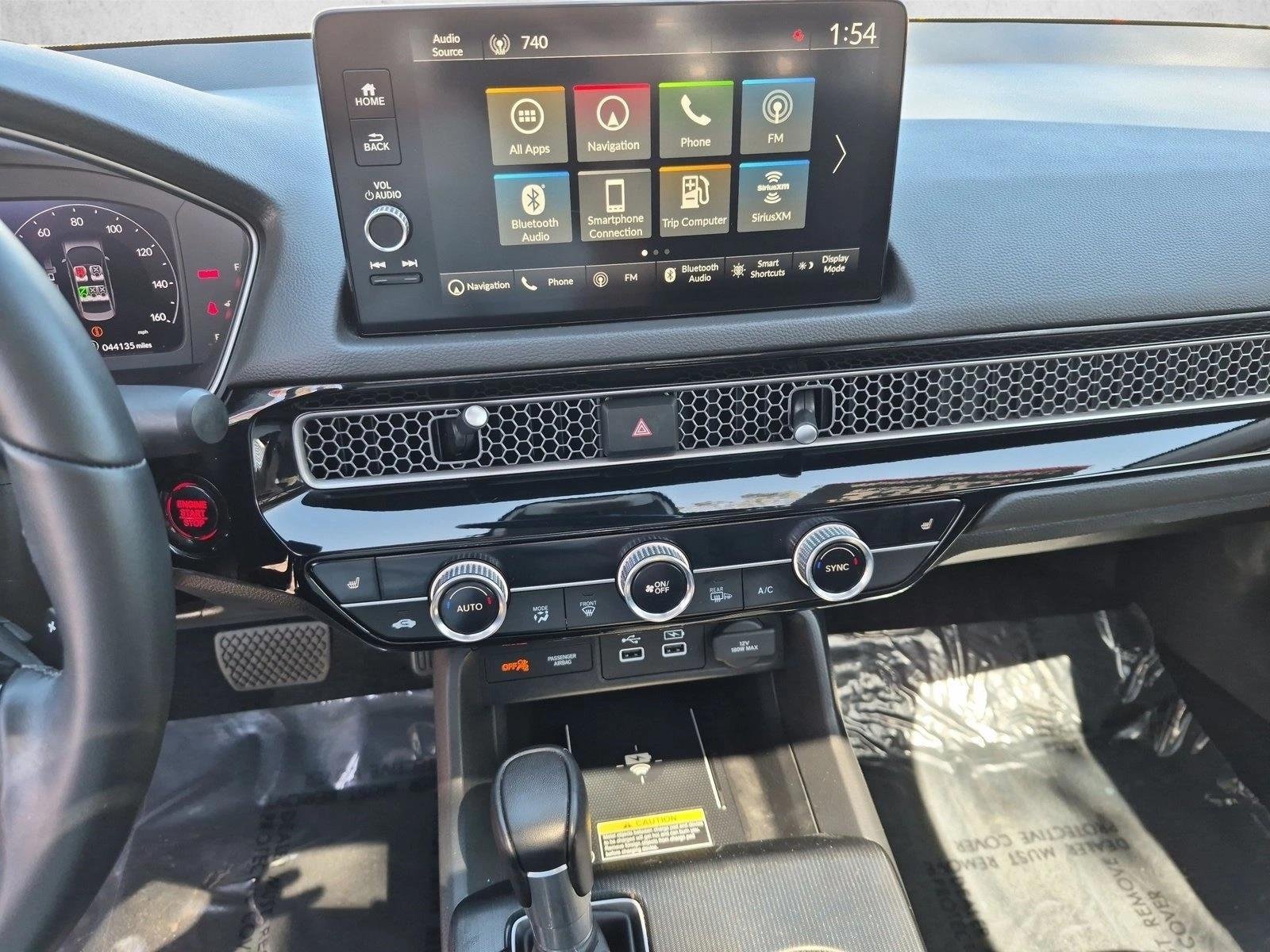 Used 2022 Red Honda Touring image 14