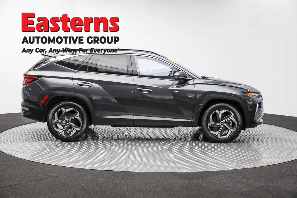 Used 2023 Gray Hyundai Limited image 4