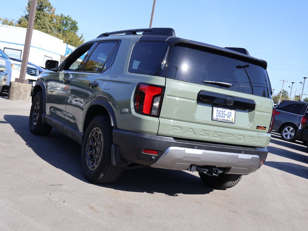 Used 2026 Green Honda TrailSport Elite Blackout image 3
