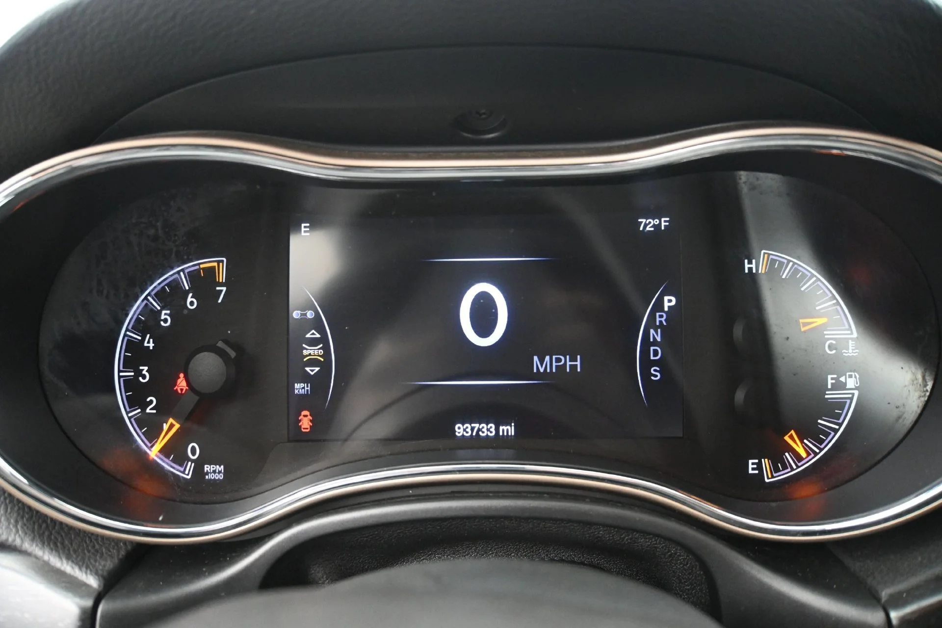 Used 2015 Bright White Clearcoat Jeep Laredo image 24