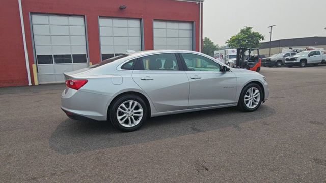 Used 2017 SILVER ICE METALLIC Chevrolet LT image 8