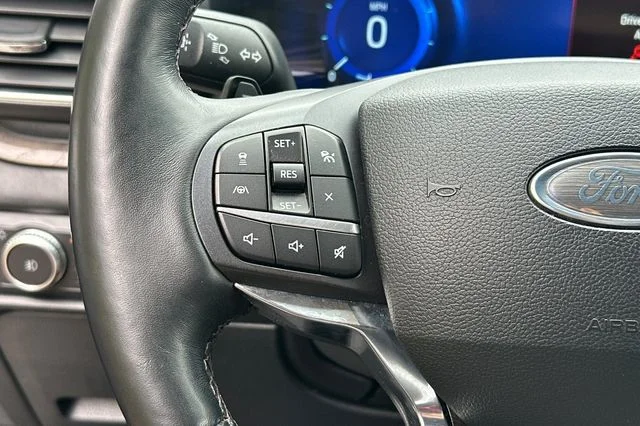Used 2020 Gray Ford Platinum image 31