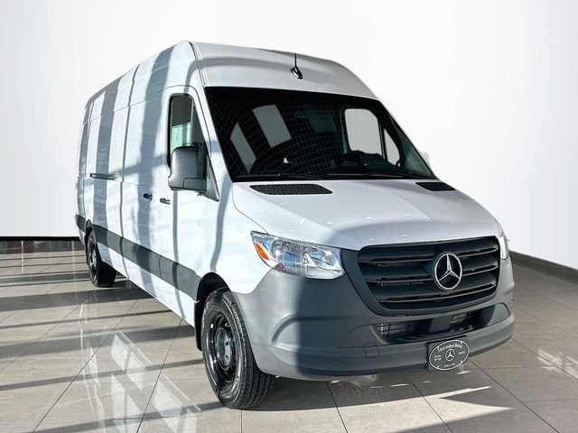2026 Mercedes-Benz Sprinter 2500 Cargo 170 WB