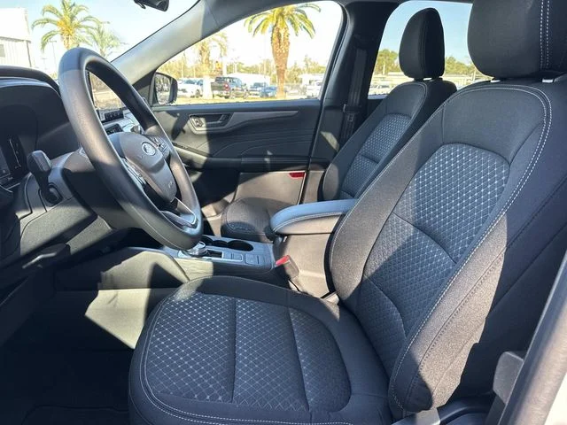New 2026 Silver Ford Active image 34