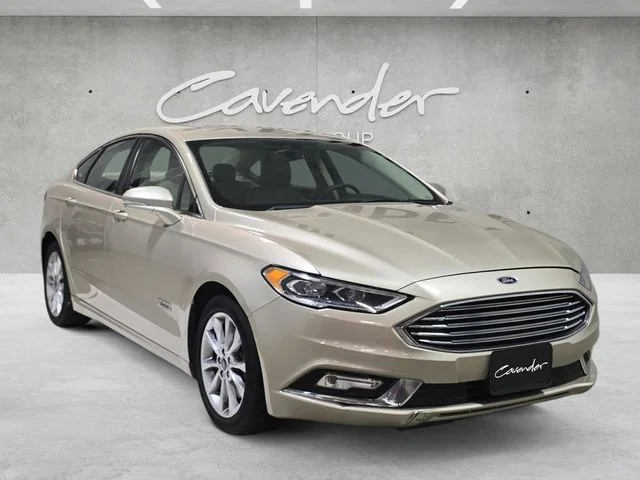 Used 2017 Ford Fusion Energi SE Luxury with VIN 3FA6P0PU6HR102421 for sale in Rockwall, TX