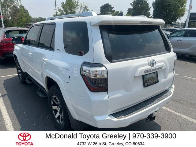 Used 2016 White Toyota SR5 image 6