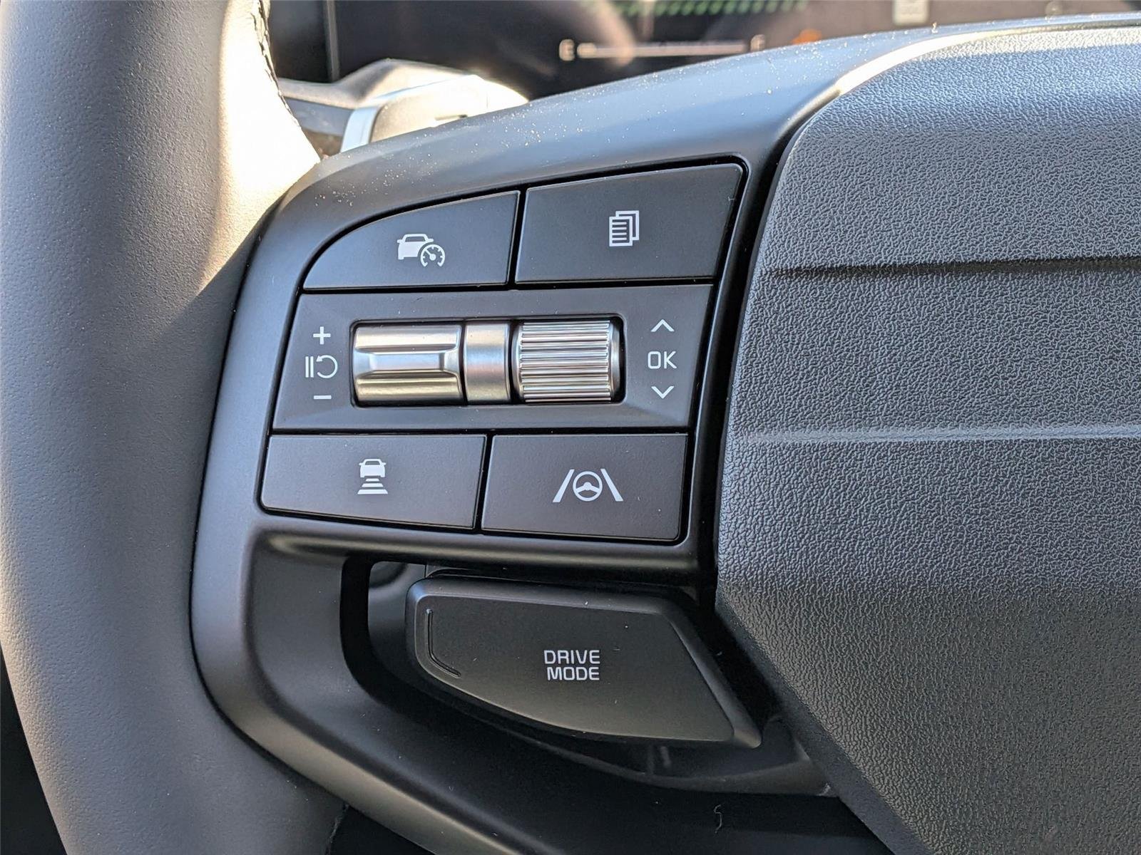 New 2026  Kia LX image 18