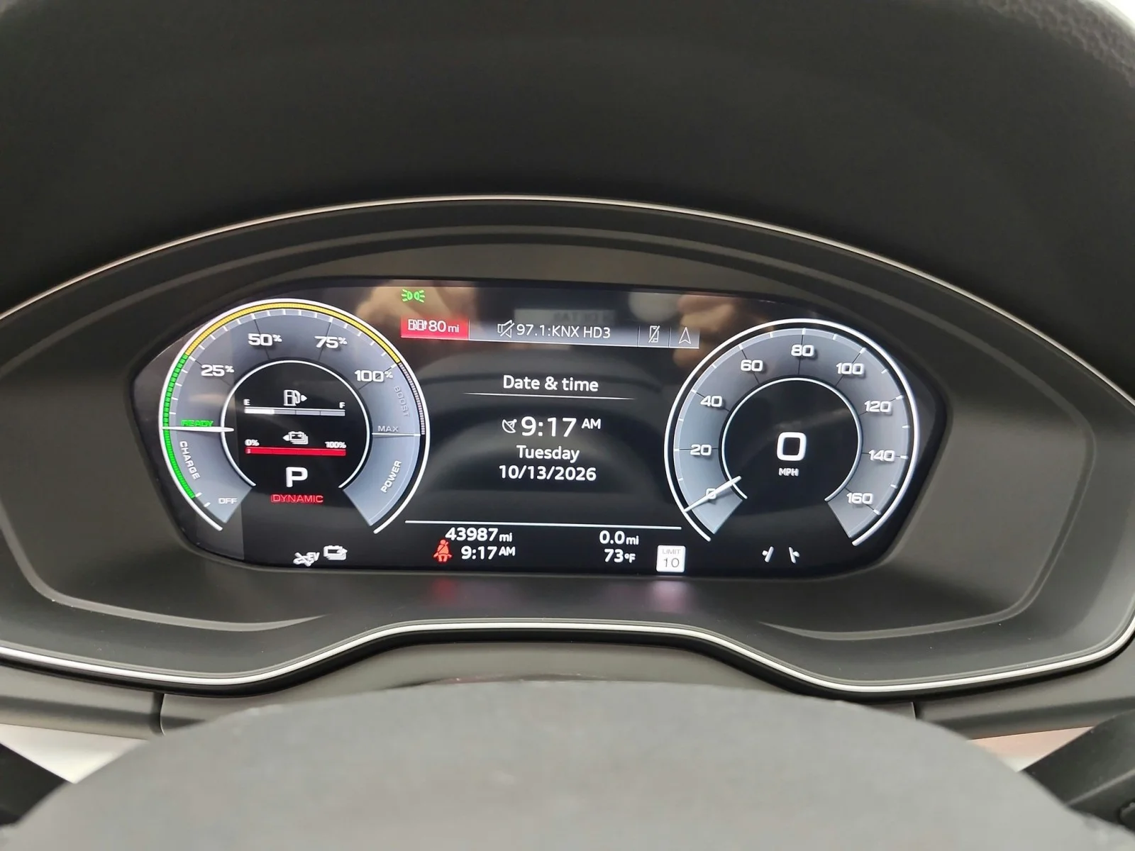 Used 2024 Daytona Gray Pearl Effect Audi S line Prestige 55 TFSI e quattro image 10