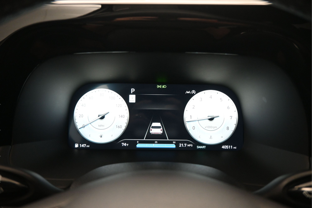 Used 2023 White Hyundai Calligraphy image 15