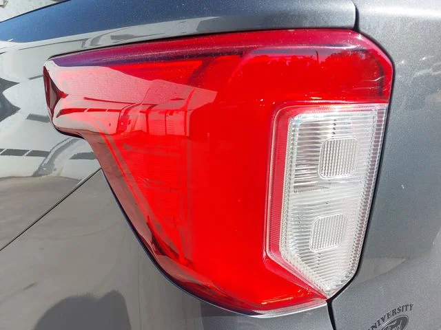 Used 2022 Gray Ford XLT image 32