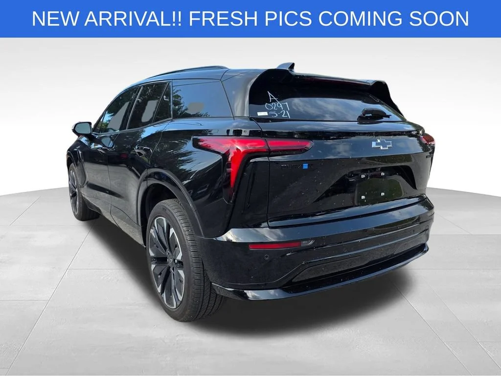 Used 2025 Black Chevrolet RS image 6