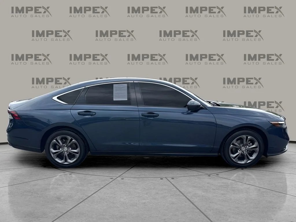 Used 2024 Blue Honda EX image 6