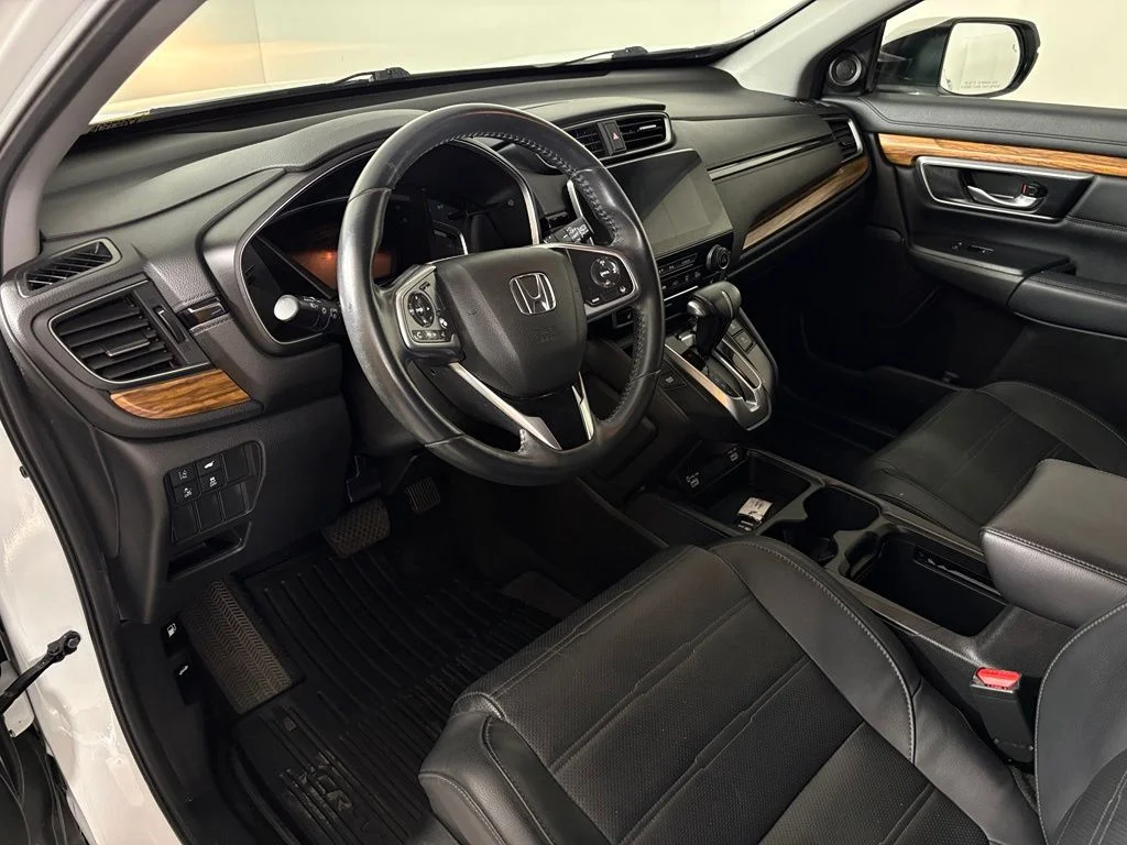 Used 2021 White Honda EX-L image 17