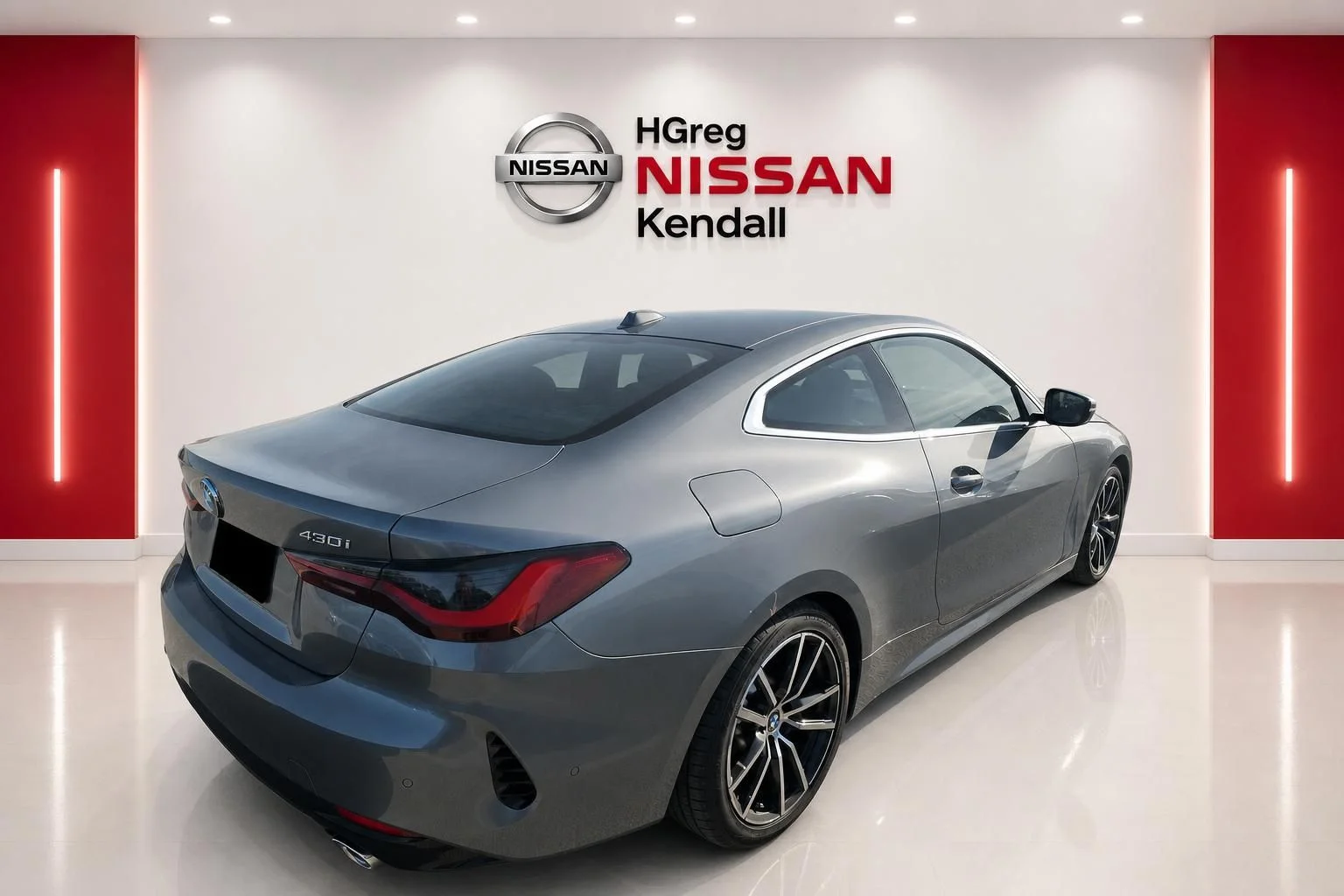 Used 2026 Gray BMW 430i image 4