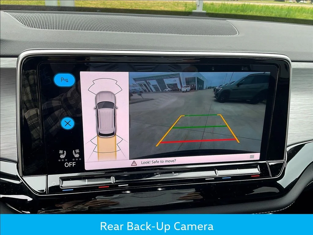 New 2026 Black Volkswagen SE w/Technology image 13