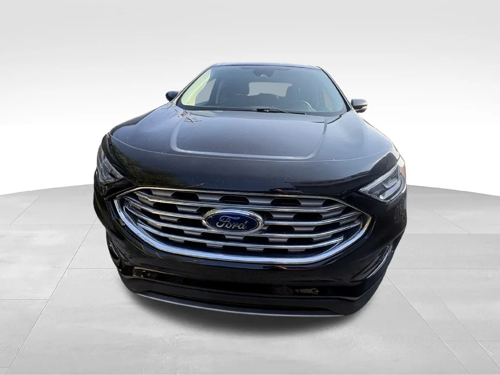 Used 2024 Black Ford Titanium image 2