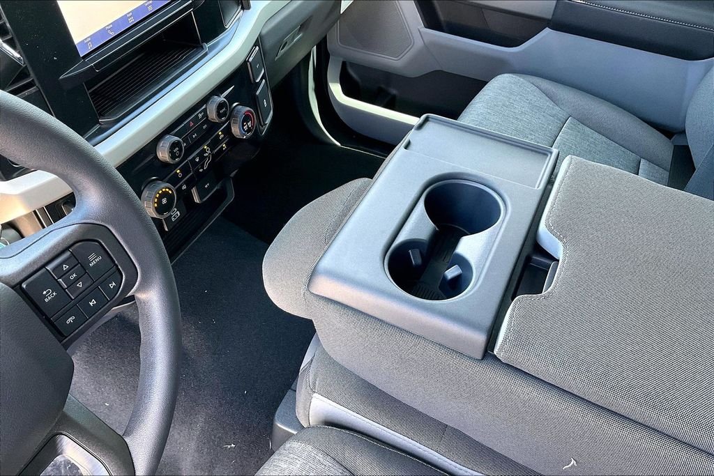 New 2026 Ford Super Duty F-350 XL 4D Crew Cab