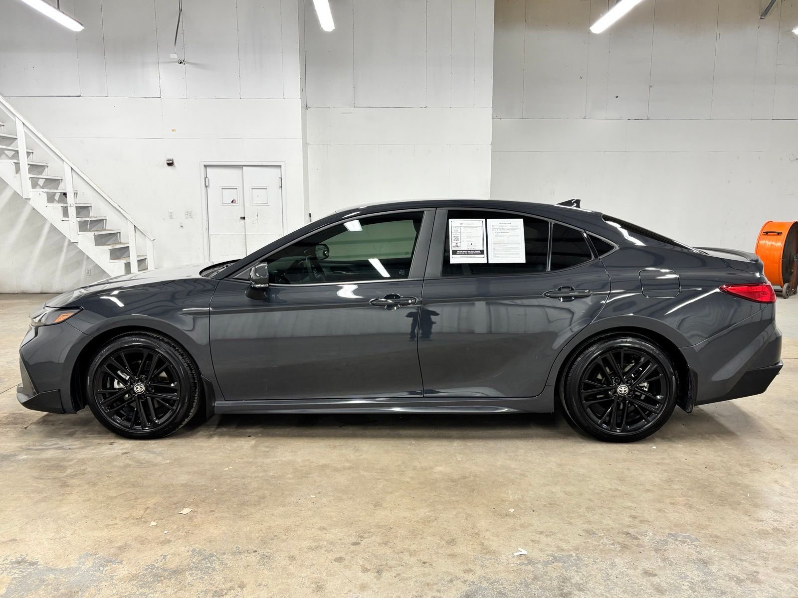 Used 2026  Toyota SE image 4