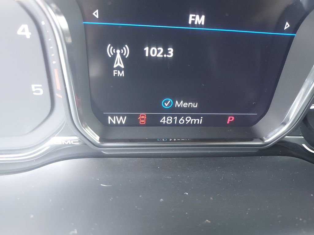 Used 2022 Blue GMC AT4 image 19