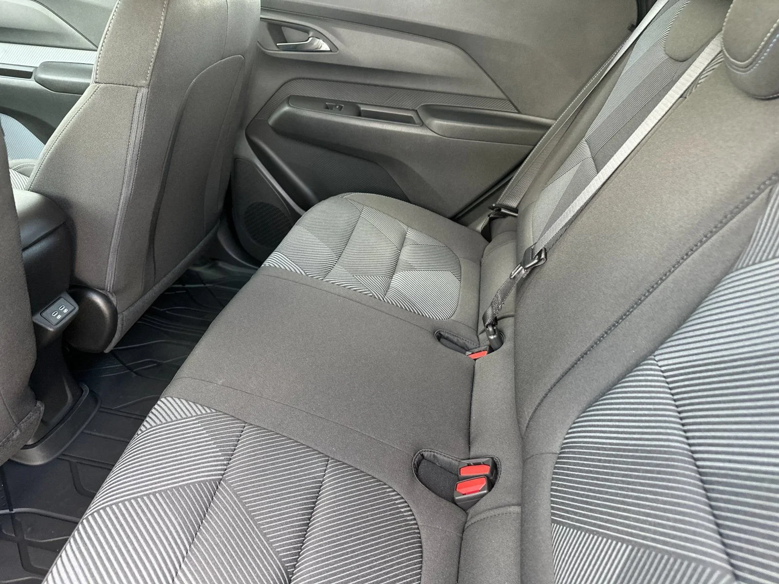 2027 Chevrolet Bolt LT - Photo 12