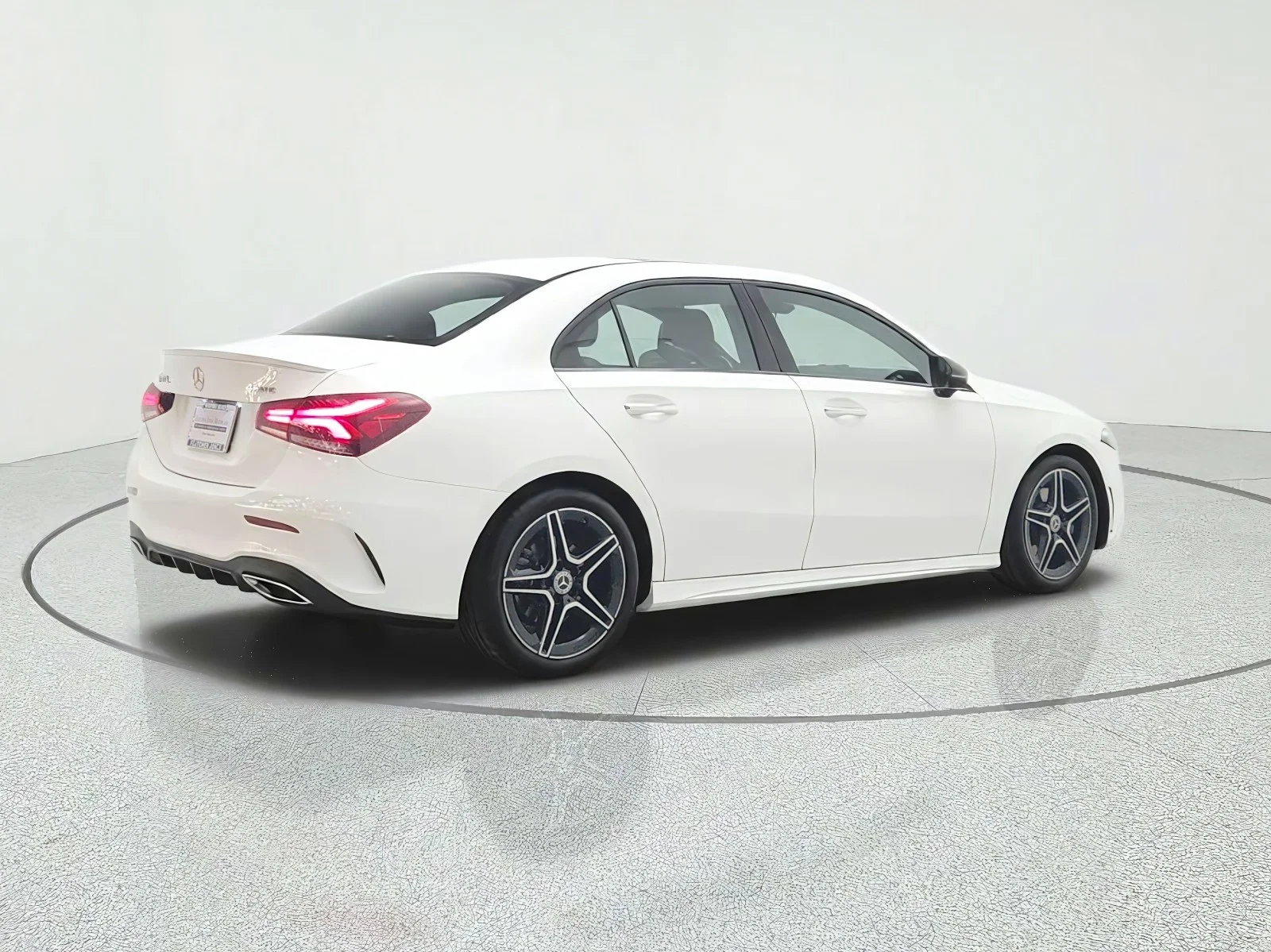 Used 2022 Polar White Mercedes-Benz A 220 4MATIC® Sedan image 5