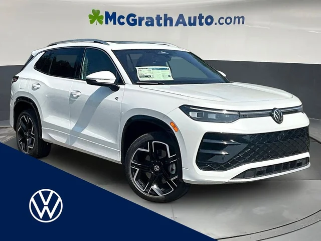 2026 Volkswagen Tiguan 2.0T SEL R-Line Turbo