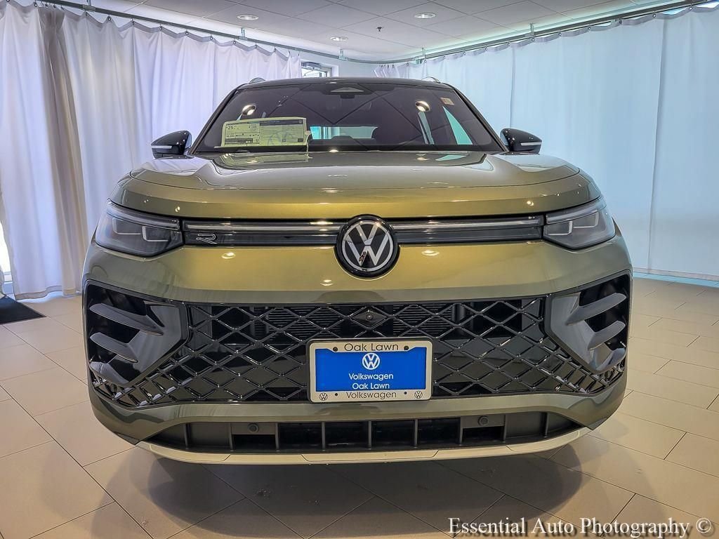 New 2026 Avocado Green  W/Black Roof Volkswagen SEL R-Line Turbo 4MOTION image 2
