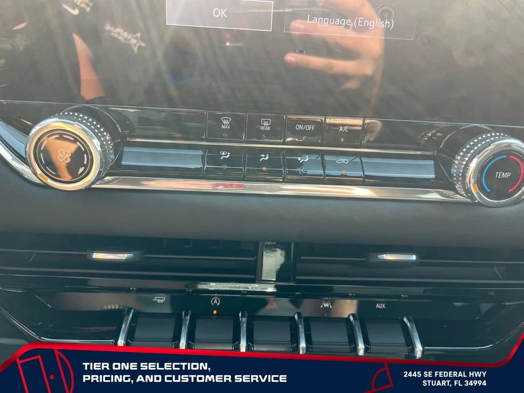 New 2026 Summit White GMC Elevation image 20