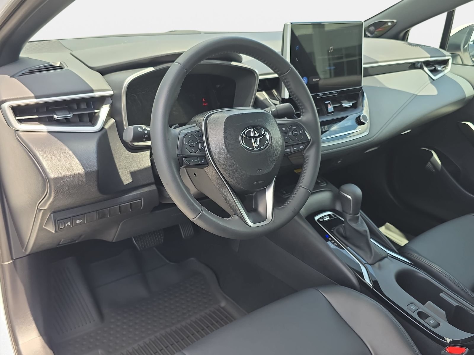 Used 2025 White Toyota XSE image 15