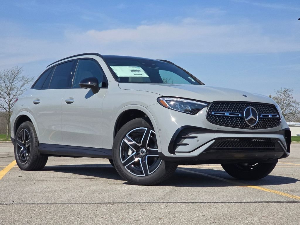New 2026 MANUFAKTUR Alpine Grey Mercedes-Benz GLC 300 image 40