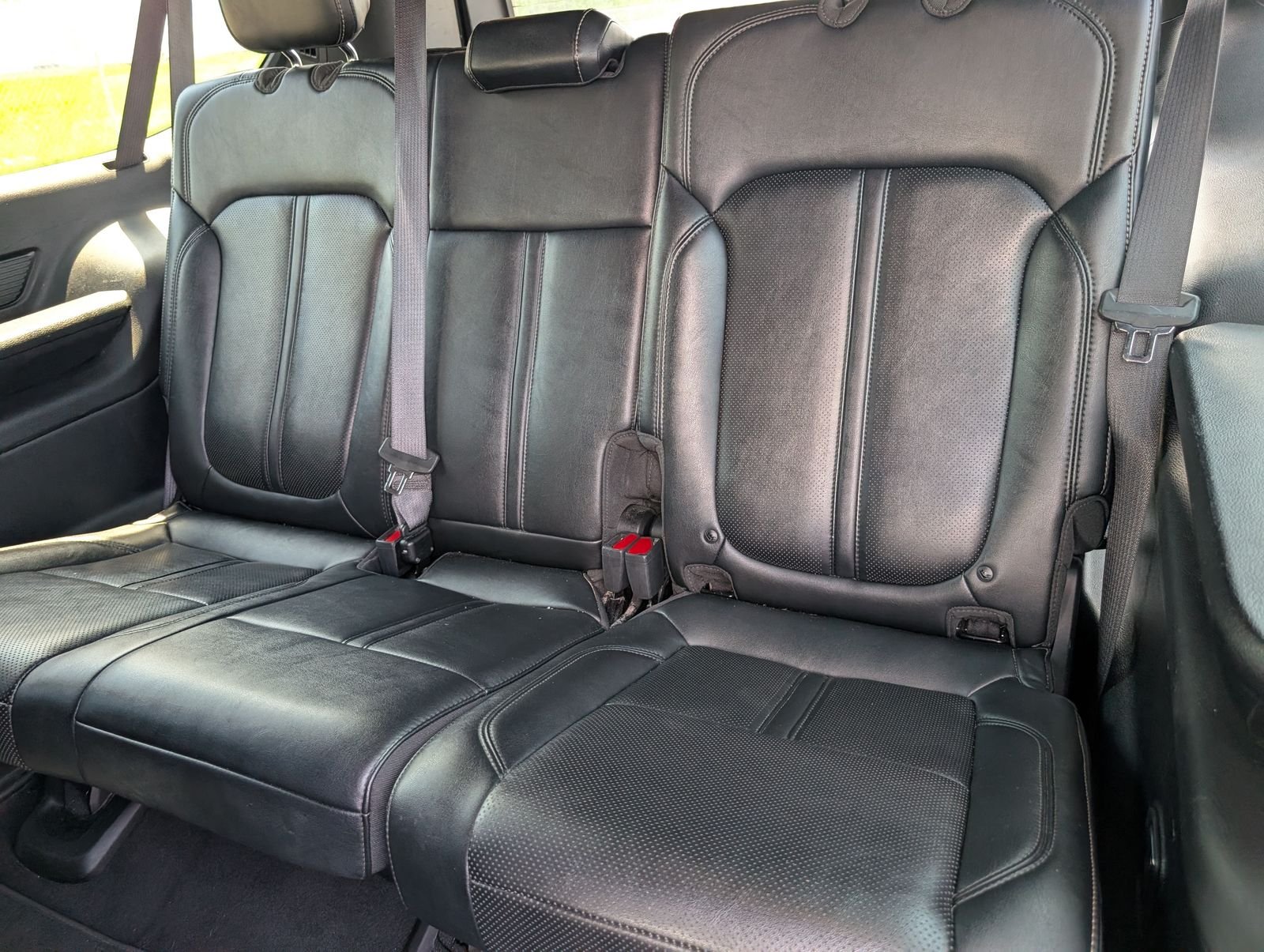Used 2024 White Jeep Series II image 9