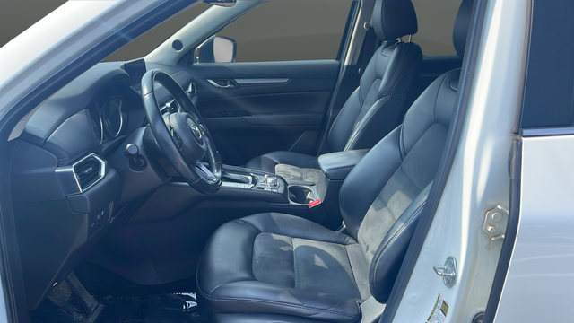 Used 2018 White Mazda Touring image 9