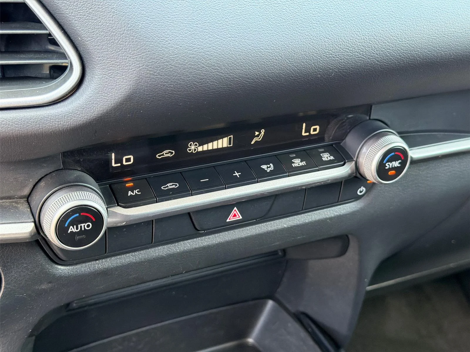 Used 2024 Deep Crystal Blue Mica Mazda 2.5 S Select Sport image 18