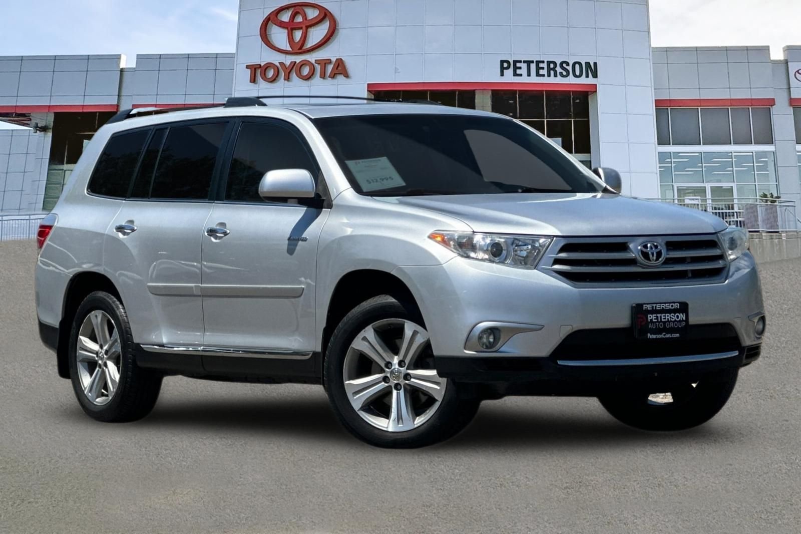 Used 2012 Silver Toyota Limited image 2
